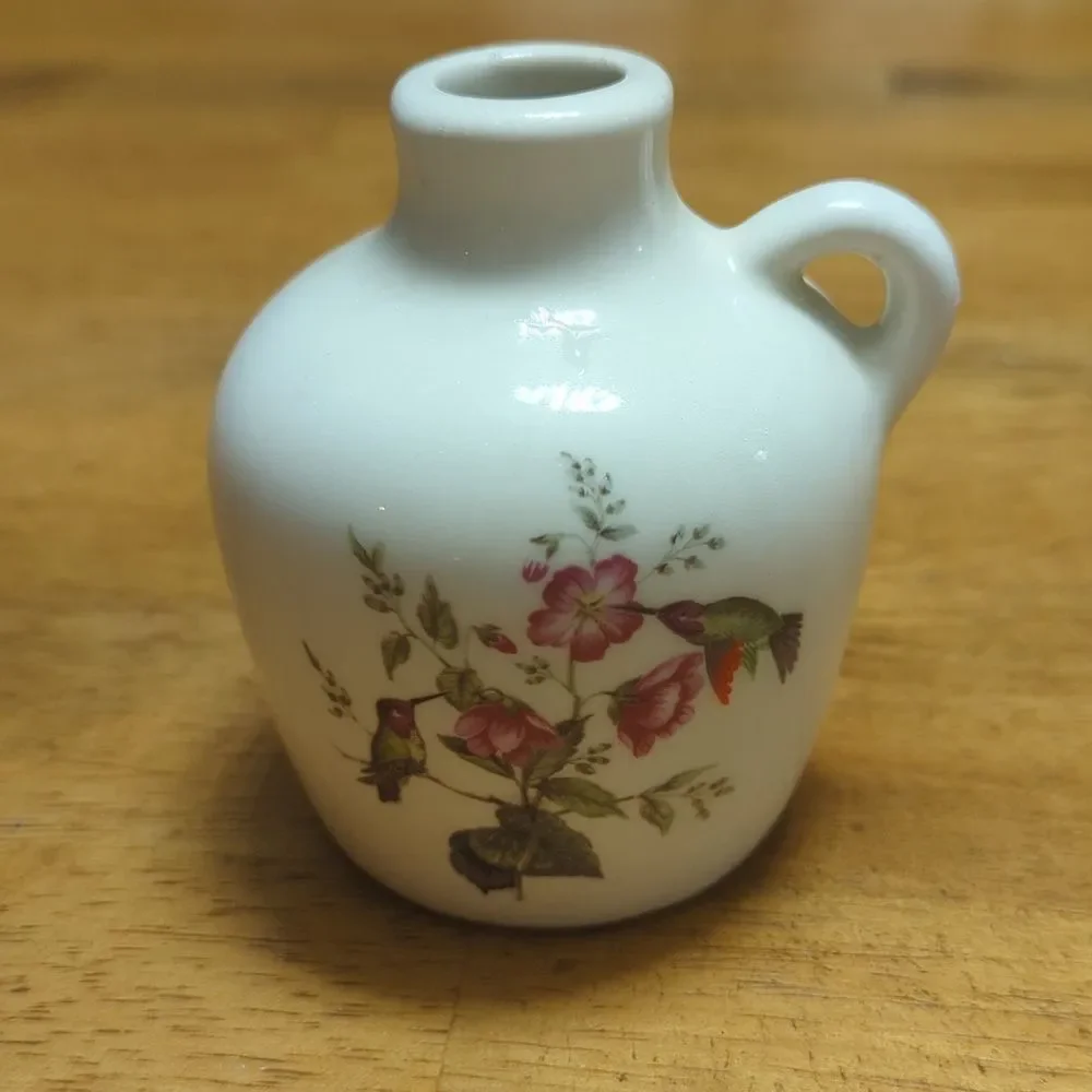 Bud vase hummingbird and flowers hand made Lyons Lair Pittsford Vermont